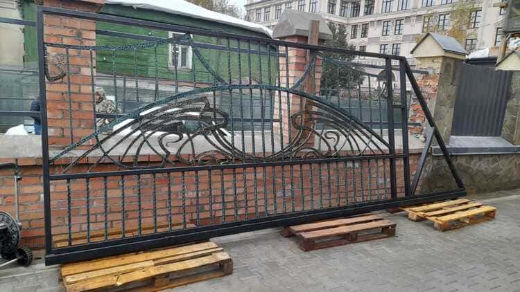 Гаражные секционные ворота Ногинск